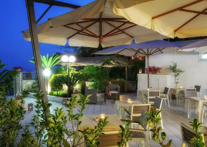 Hotel Villa Bina Sant'Angelo 